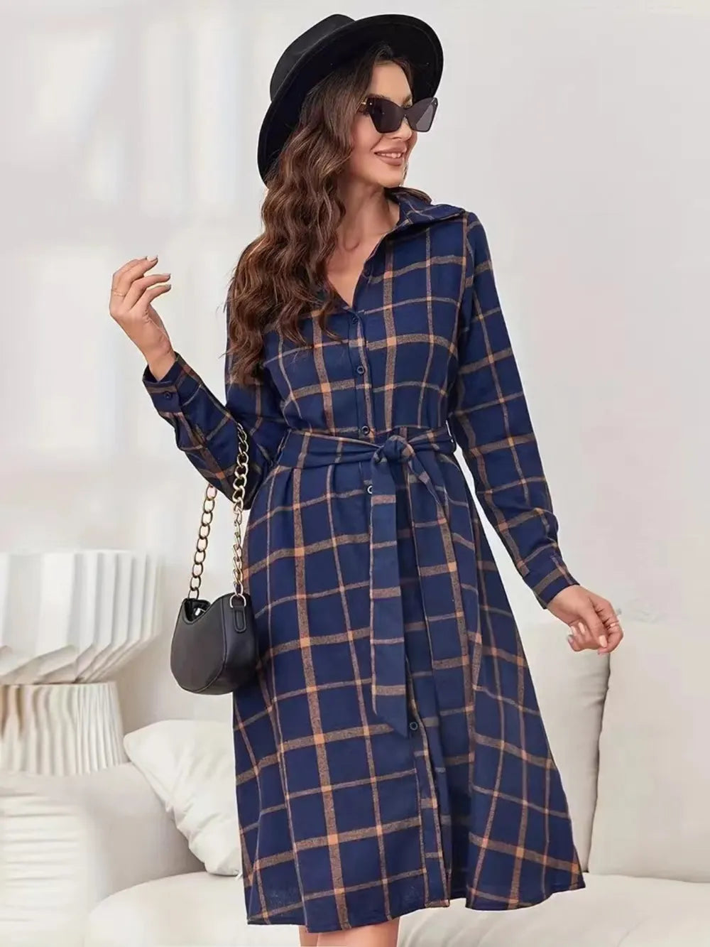 Checkered collar long sleeved tied long dress
