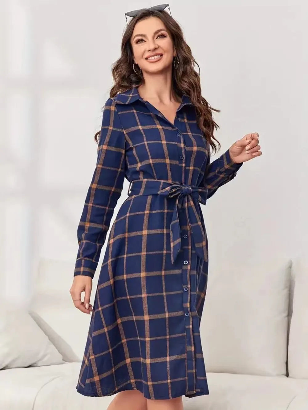 Checkered collar long sleeved tied long dress