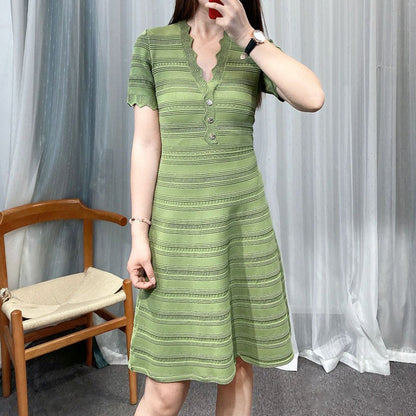 Elegant V-neck knitted Dress Express Yourself