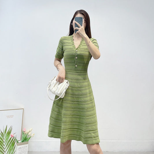 Elegant V-neck knitted Dress Express Yourself